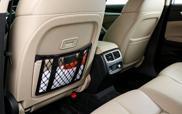 朗动前排座椅下面的口子是干嘛的